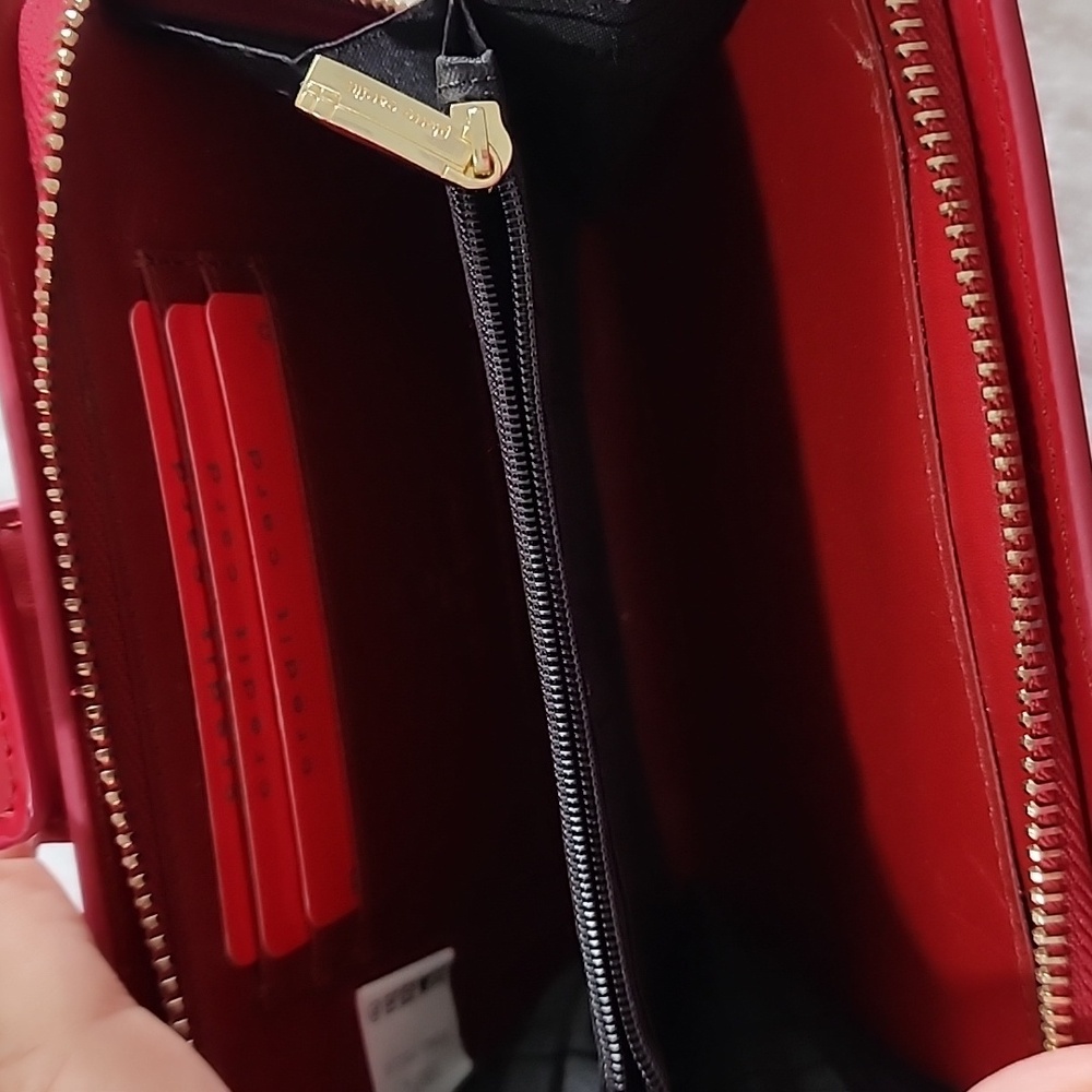 Pierre Cardin Women's Red Leather Wallet - Picture 13 of 15